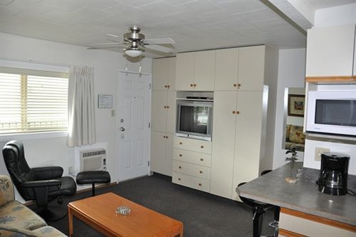 Safari Beach Resort 奥索尤斯 外观 照片